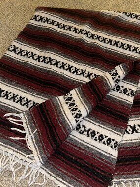 FALSA Mexican Blanket Hand Woven RASTA Serape Throw Yoga burgundy/gray/white